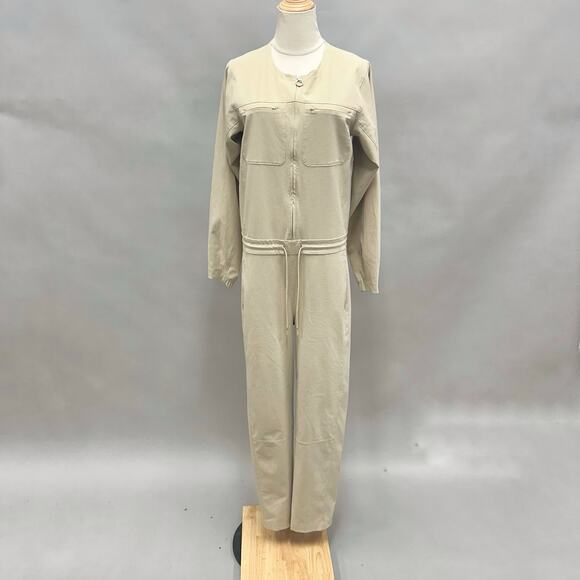 Lululemon Ventlight Zippered Utility Long Sleeve Jumpsuit in Trench-Tan Size 6 - Picture 1 of 12